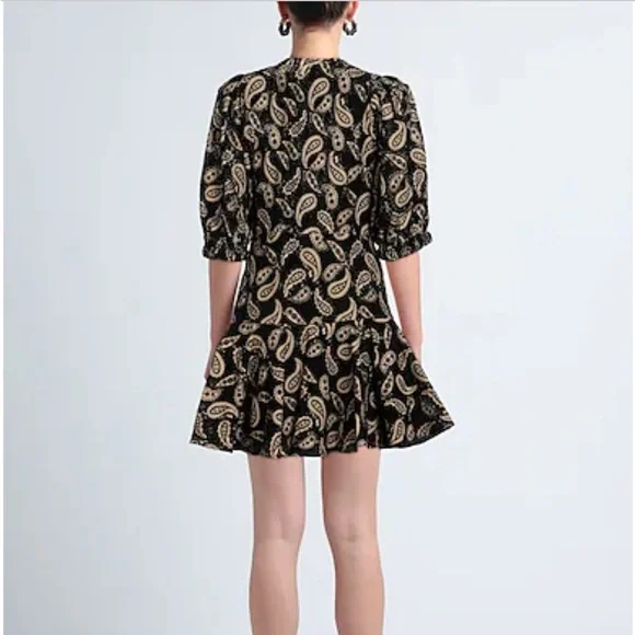 SANDRO eyelets embroidered Short dresses NWT $490 SANDRO eyelets embroidered Short dresses NWT $490